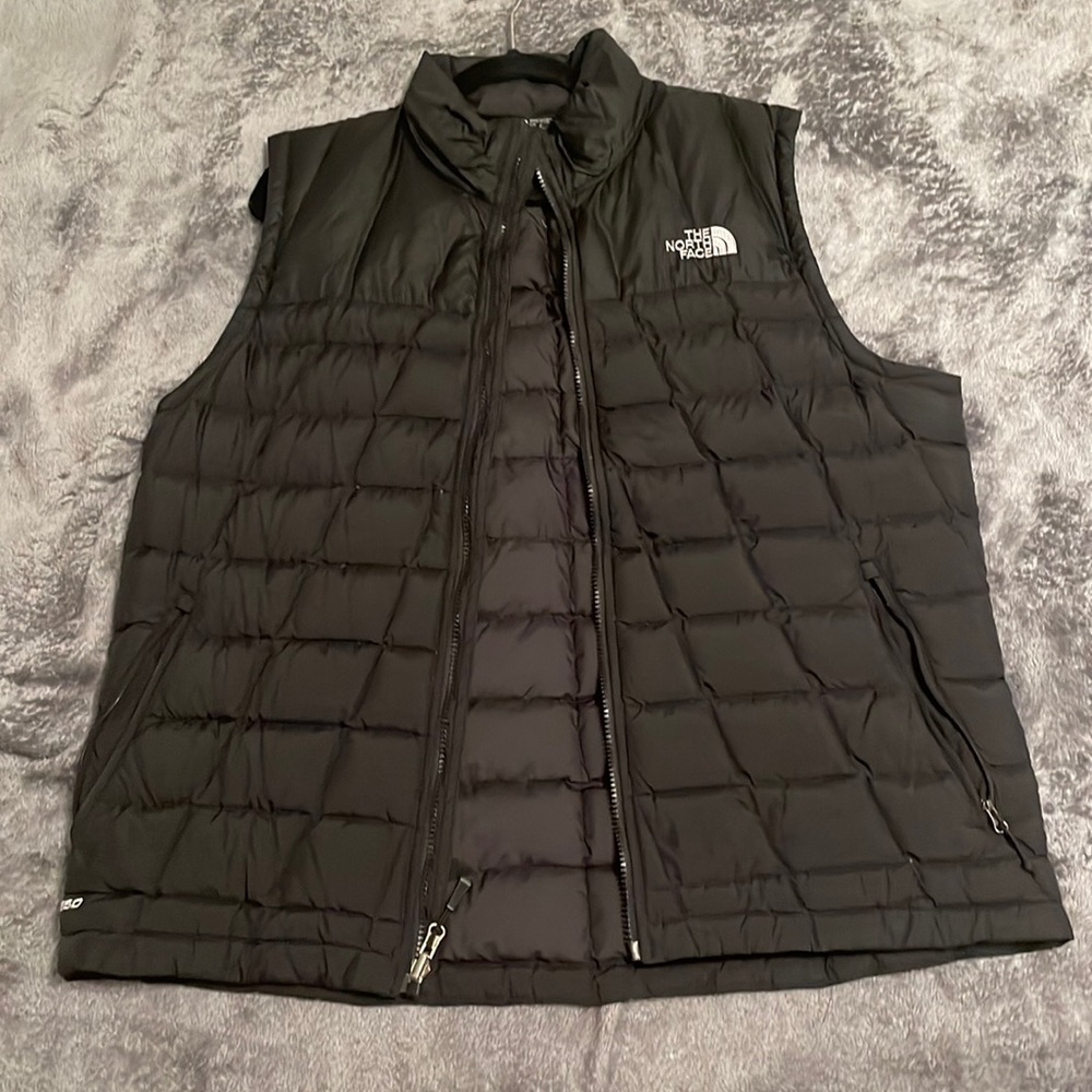 Northface 550 Vest- Black- Men’s Size L